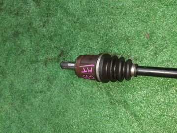 ПРИВОД НА HONDA FIT GD3 L15A