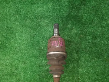 ПРИВОД НА NISSAN BASSARA U30 VQ30DE