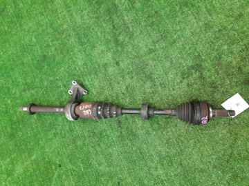 ПРИВОД НА HONDA FIT GD2 L13A
