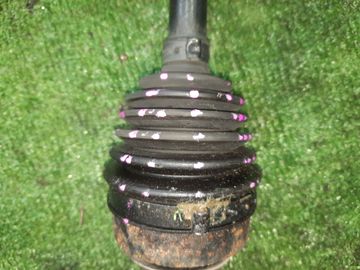 ПРИВОД НА HONDA FIT GD1 L13A
