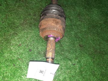 ПРИВОД НА MITSUBISHI CHARIOT GRANDIS N94W 4G64