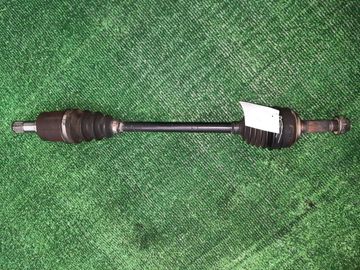 ПРИВОД НА HONDA FIT GD1 L13A