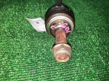 ПРИВОД НА HONDA FIT GD1 L13A