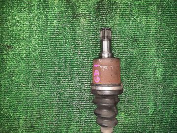 ПРИВОД НА HONDA FIT GD1 L13A