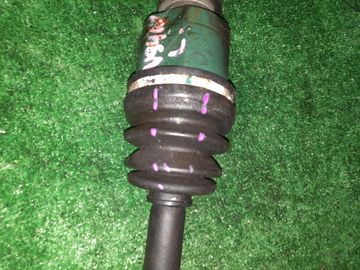 ПРИВОД НА MITSUBISHI CHARIOT GRANDIS N94W 4G64