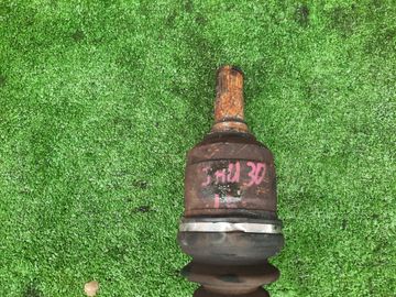 ПРИВОД НА NISSAN BASSARA JHU30 VQ30DE