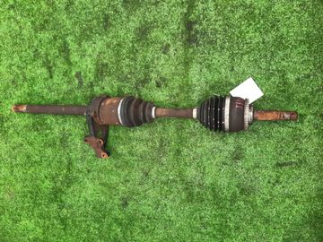 ПРИВОД НА NISSAN BASSARA U30 VQ30DE