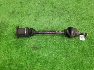 ПРИВОД НА AUDI A4 8E ALT