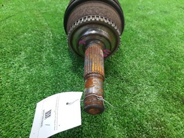 ПРИВОД НА NISSAN BASSARA U30 KA24DE