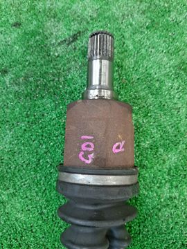 ПРИВОД НА HONDA FIT GD1 L13A