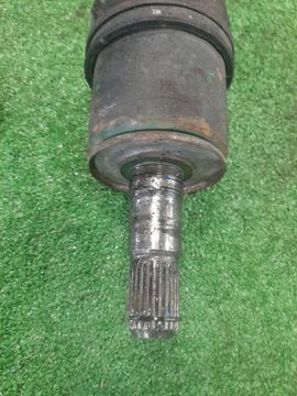 ПРИВОД НА MITSUBISHI DELICA PF6W 6G72