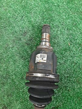 ПРИВОД НА TOYOTA RACTIS SCP100 2SZ-FE