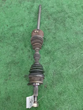 ПРИВОД НА NISSAN AVENIR PNW10 SR20DE