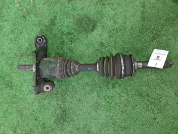 ПРИВОД НА ISUZU WIZARD UES25 6VD1