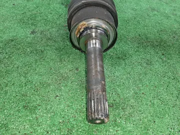 ПРИВОД НА ISUZU WIZARD UES25 6VD1