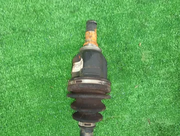 ПРИВОД НА TOYOTA PORTE NNP10 2NZ-FE