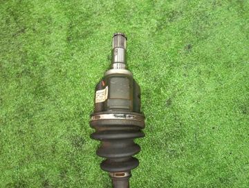 ПРИВОД НА TOYOTA PORTE NNP10 2NZ-FE
