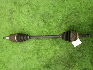 ПРИВОД НА HONDA FIT GD1 L13A