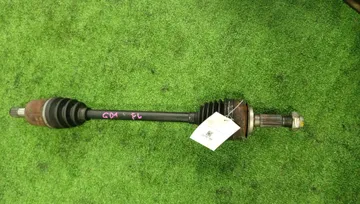 ПРИВОД НА HONDA FIT GD1 L13A