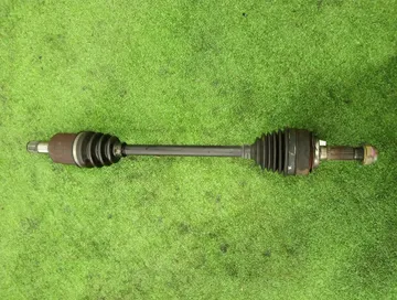 ПРИВОД НА HONDA FIT GD1 L13A