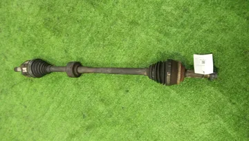 ПРИВОД НА TOYOTA ISIS ZGM10G 2ZR-FAE