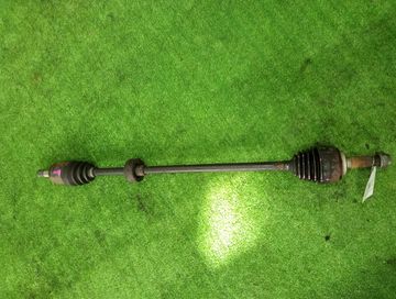 ПРИВОД НА HONDA FIT GD1 L13A