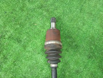 ПРИВОД НА HONDA FIT GD1 L13A