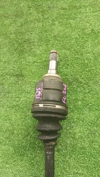 ПРИВОД НА TOYOTA ISIS ZNM10G 1ZZ-FE