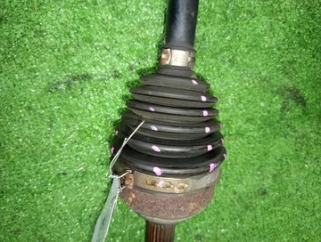 ПРИВОД НА HONDA FIT GD1 L13A