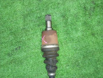 ПРИВОД НА HONDA FIT GD1 L13A