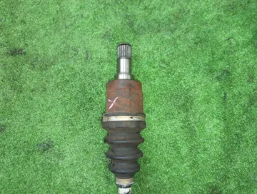 ПРИВОД НА HONDA FIT GD1 L13A
