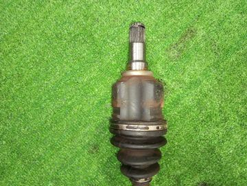 ПРИВОД НА TOYOTA IST NCP60 2NZ-FE