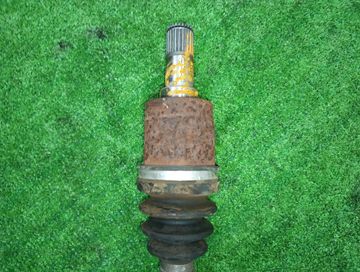 ПРИВОД НА HONDA FIT GD1 L13A