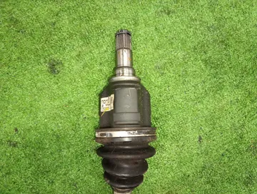 ПРИВОД НА TOYOTA PORTE NNP10 2NZ-FE