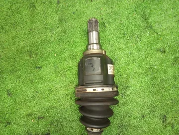 ПРИВОД НА TOYOTA PORTE NNP10 2NZ-FE
