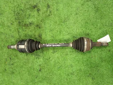 ПРИВОД НА TOYOTA ISIS ZNM10G 1ZZ-FE