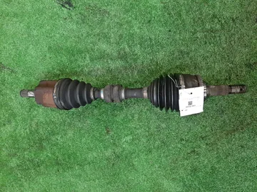 ПРИВОД НА NISSAN LIBERTY RM12 QR20DE