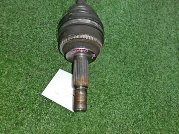ПРИВОД НА TOYOTA ISIS ZNM10G 1ZZ-FE