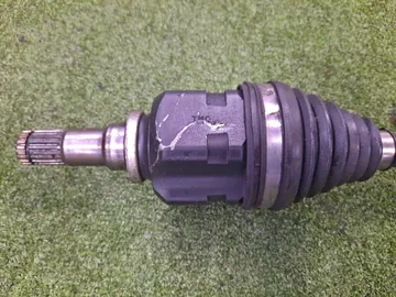 ПРИВОД НА TOYOTA ISIS ZGM10G 2ZR-FAE