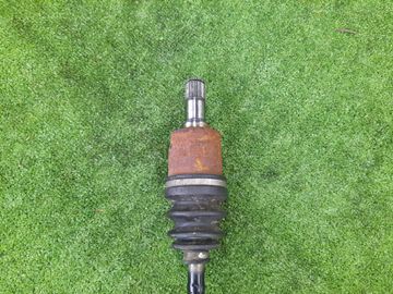 ПРИВОД НА HONDA FIT ARIA GD6 L13A