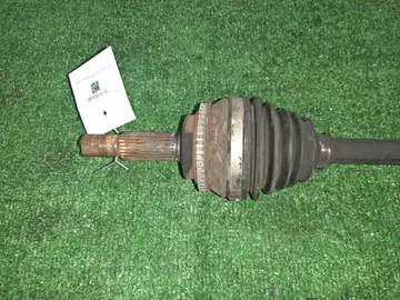ПРИВОД НА TOYOTA ISIS ZNM10G 1ZZ-FE