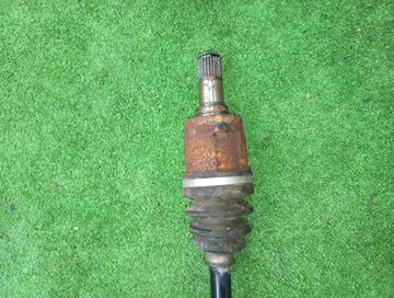 ПРИВОД НА HONDA FIT GD1 L13A