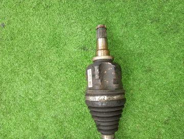 ПРИВОД НА TOYOTA ISIS ZGM10G 2ZR-FAE