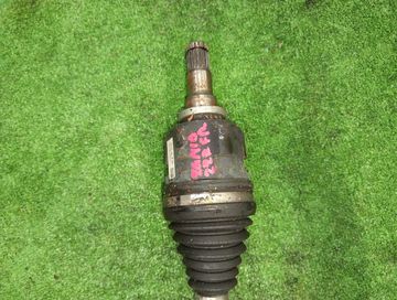 ПРИВОД НА TOYOTA ISIS ZGM10W 2ZR-FAE