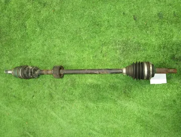 ПРИВОД НА TOYOTA VITZ SCP10 1SZ-FE