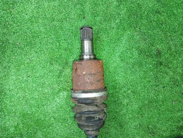 ПРИВОД НА HONDA FIT GD1 L13A