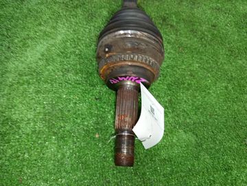 ПРИВОД НА TOYOTA ISIS ZNM10W 1ZZ-FE