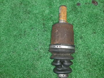 ПРИВОД НА HONDA FIT GE6 L13A