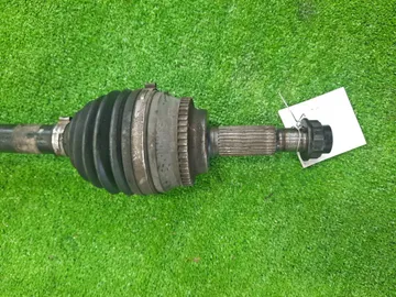 ПРИВОД НА TOYOTA AVENSIS AZT250 1AZ-FSE