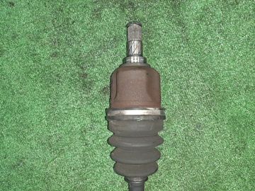 ПРИВОД НА NISSAN WINGROAD Y11 QG18DE